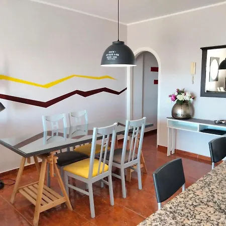 Atlantic Mirage Menores