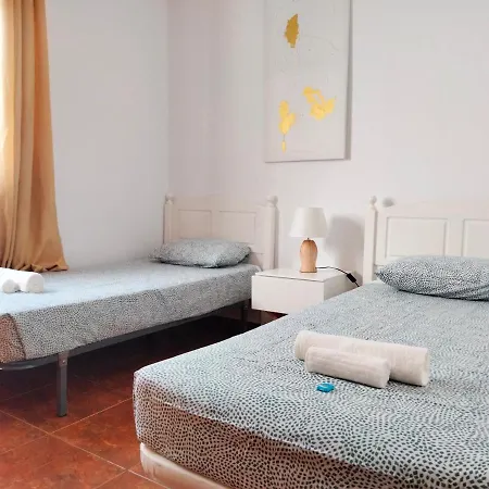 Atlantic Mirage Menores アパート