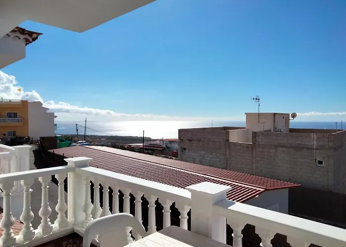 Atlantic Mirage Menores Los Menores